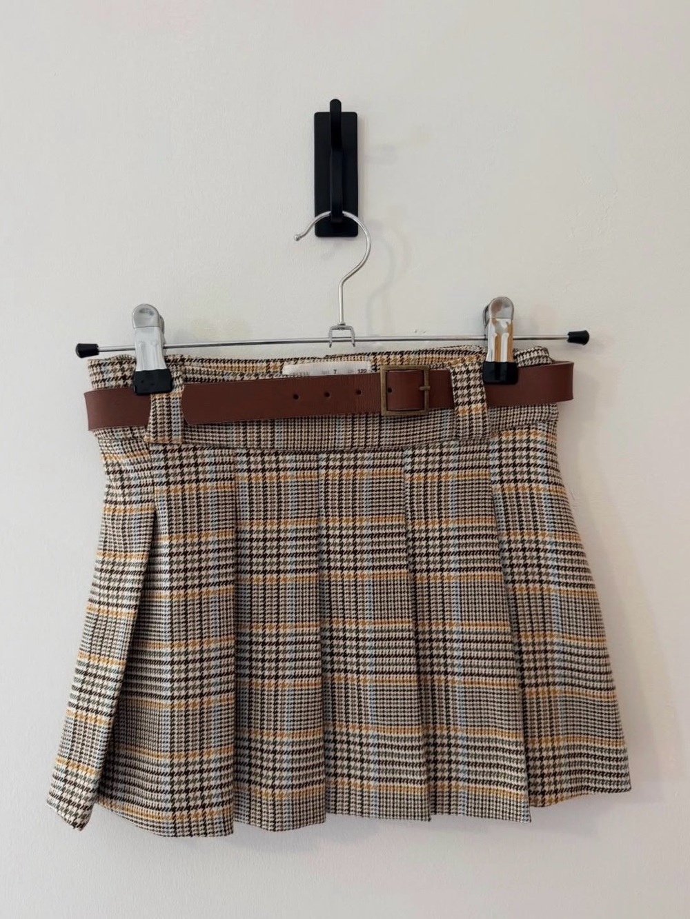 Zara girls skirt with belt